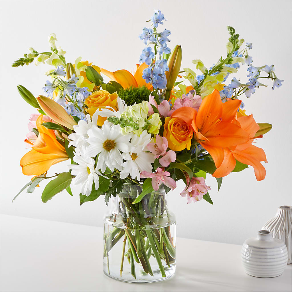 Sun Salutation Bouquet – T BEARS FLORIST & GIFTS, Columbus OH
