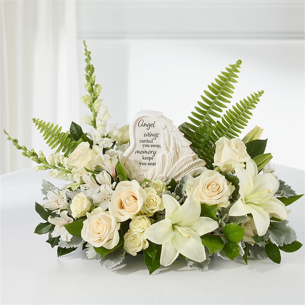 Holding You Close Arrangement – T BEARS FLORIST & GIFTS, Columbus OH