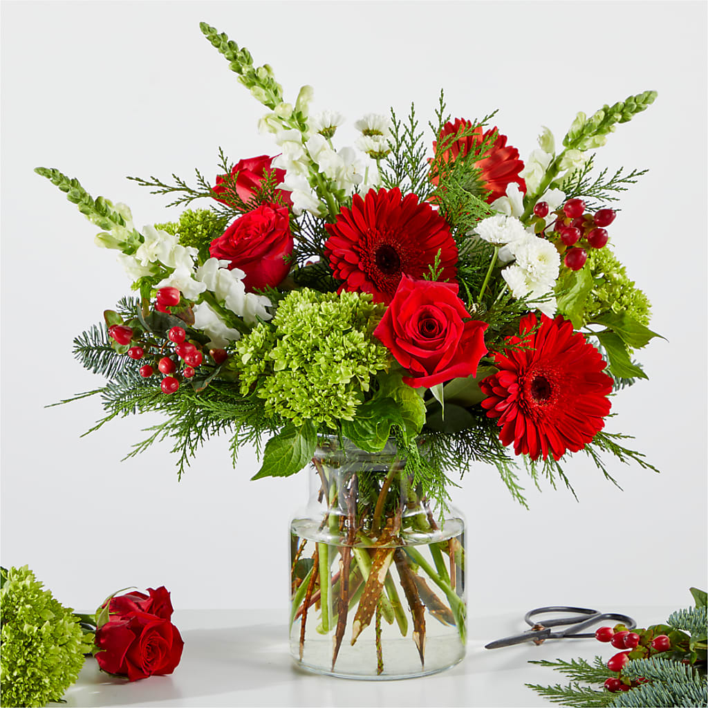 Merry Moment Bouquet – A Florist Original – T BEARS FLORIST & GIFTS, Columbus OH