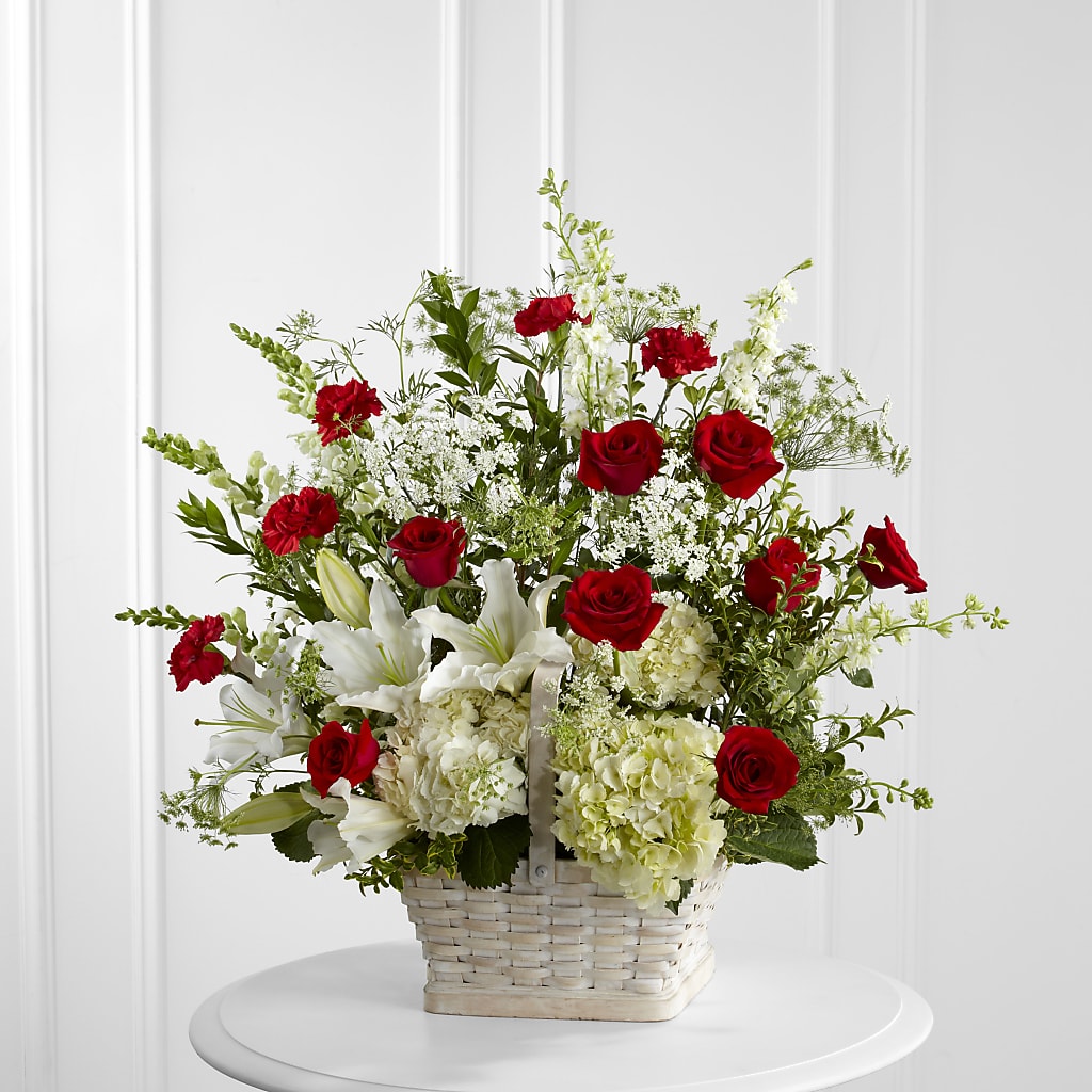 In Loving Memory Arrangement – T BEARS FLORIST & GIFTS, Columbus OH