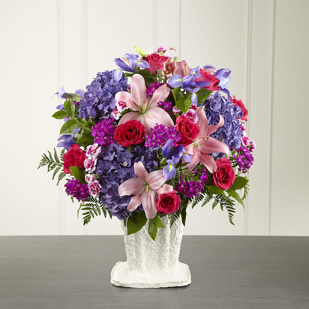 We Fondly Remember Arrangement – T BEARS FLORIST & GIFTS, Columbus OH