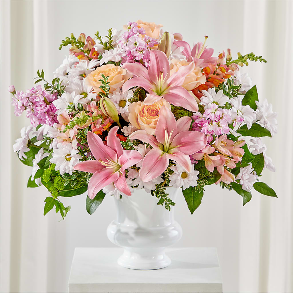 Heartfelt Gesture Urn Arrangement – T BEARS FLORIST & GIFTS, Columbus OH