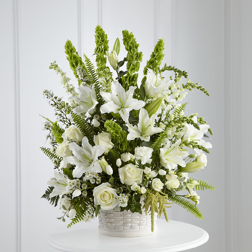 In Our Thoughts Arrangement – T BEARS FLORIST & GIFTS, Columbus OH