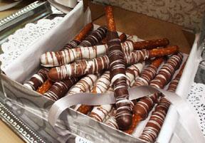 One Pound of Pretzel Delights – T BEARS FLORIST & GIFTS, Columbus OH
