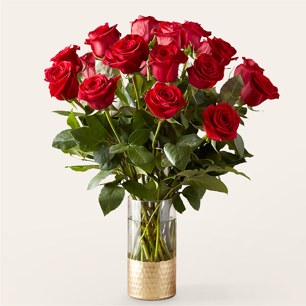 Classic Love Red Rose Bouquet – T BEARS FLORIST & GIFTS, Columbus OH