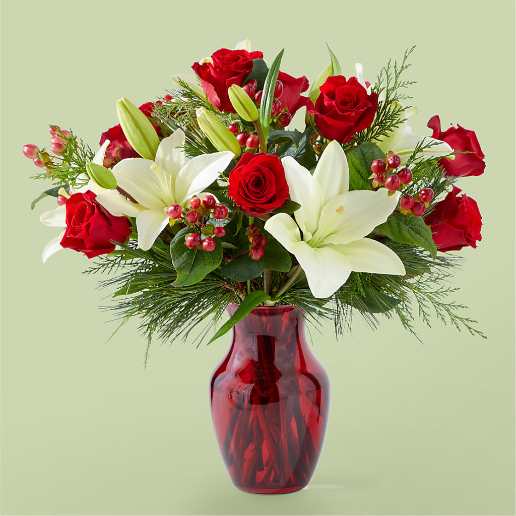 Evergreen Delight Bouquet – T BEARS FLORIST & GIFTS, Columbus OH