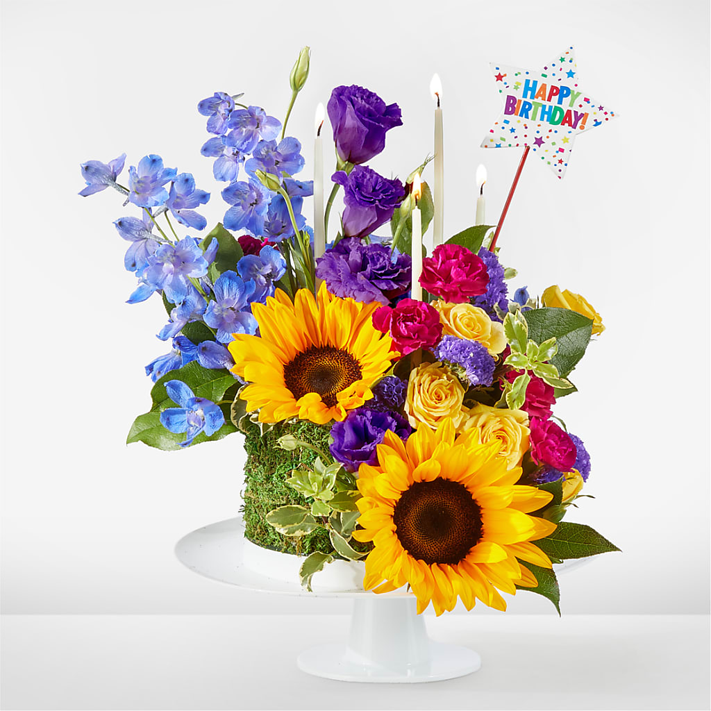 Star of the Day Floral Cake – T BEARS FLORIST & GIFTS, Columbus OH