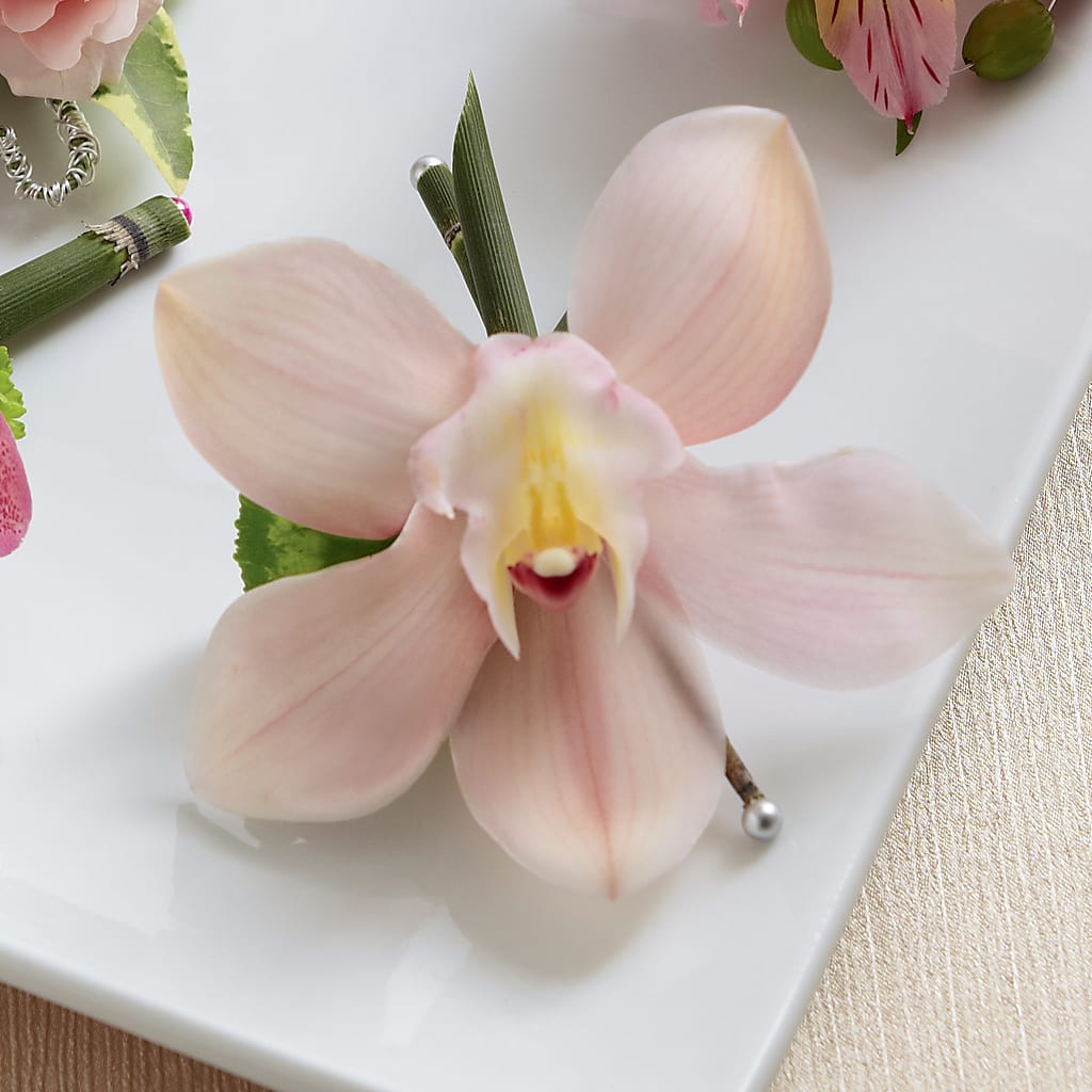 Pink Cymbidium Boutonniere – T BEARS FLORIST & GIFTS, Columbus OH