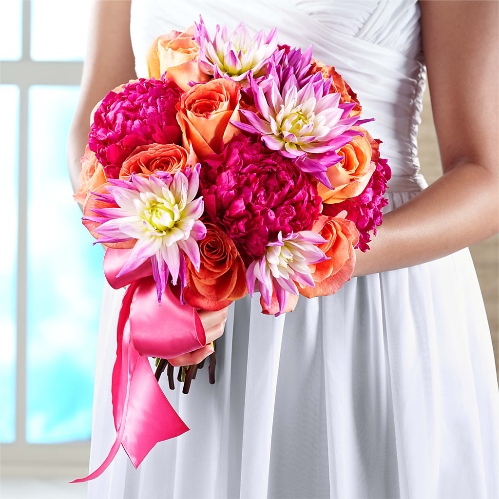 New Love Bouquet – T BEARS FLORIST & GIFTS, Columbus OH