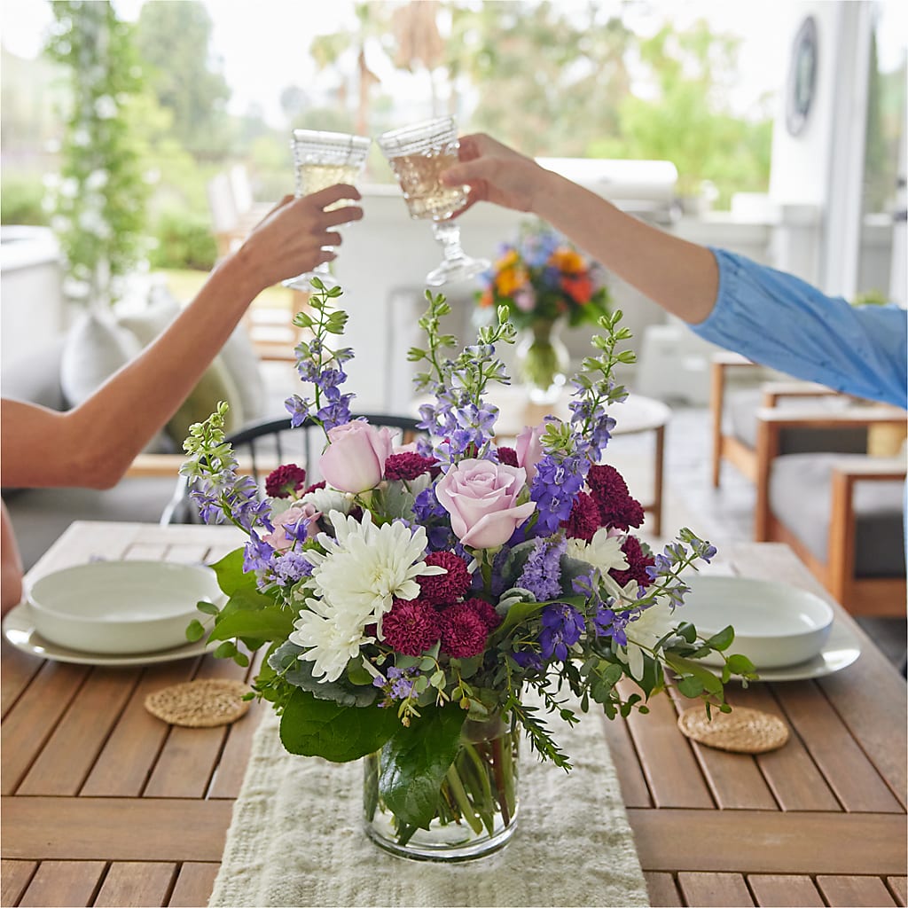 Violet Frost Bouquet – T BEARS FLORIST & GIFTS, Columbus OH