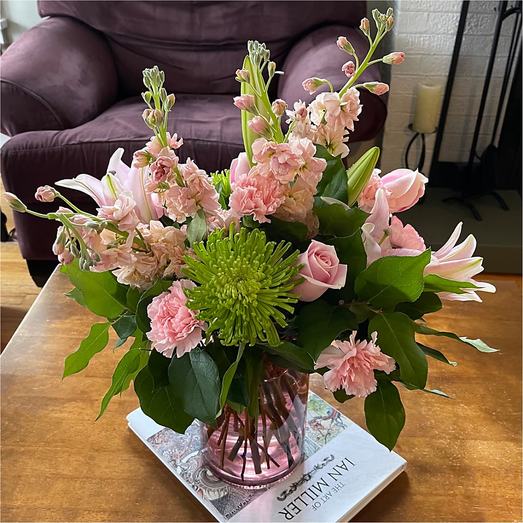 Pretty in Pink Bouquet – T BEARS FLORIST & GIFTS, Columbus OH
