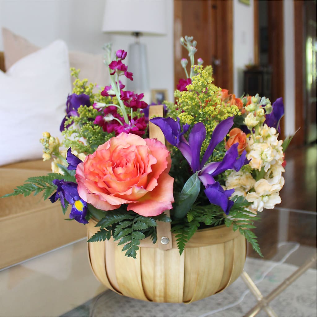 Garden of Life Basket – T BEARS FLORIST & GIFTS, Columbus OH