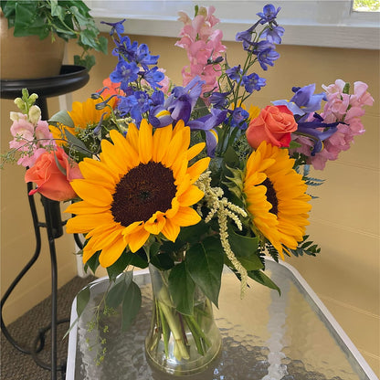 Rays of Life Bouquet – T BEARS FLORIST & GIFTS, Columbus OH