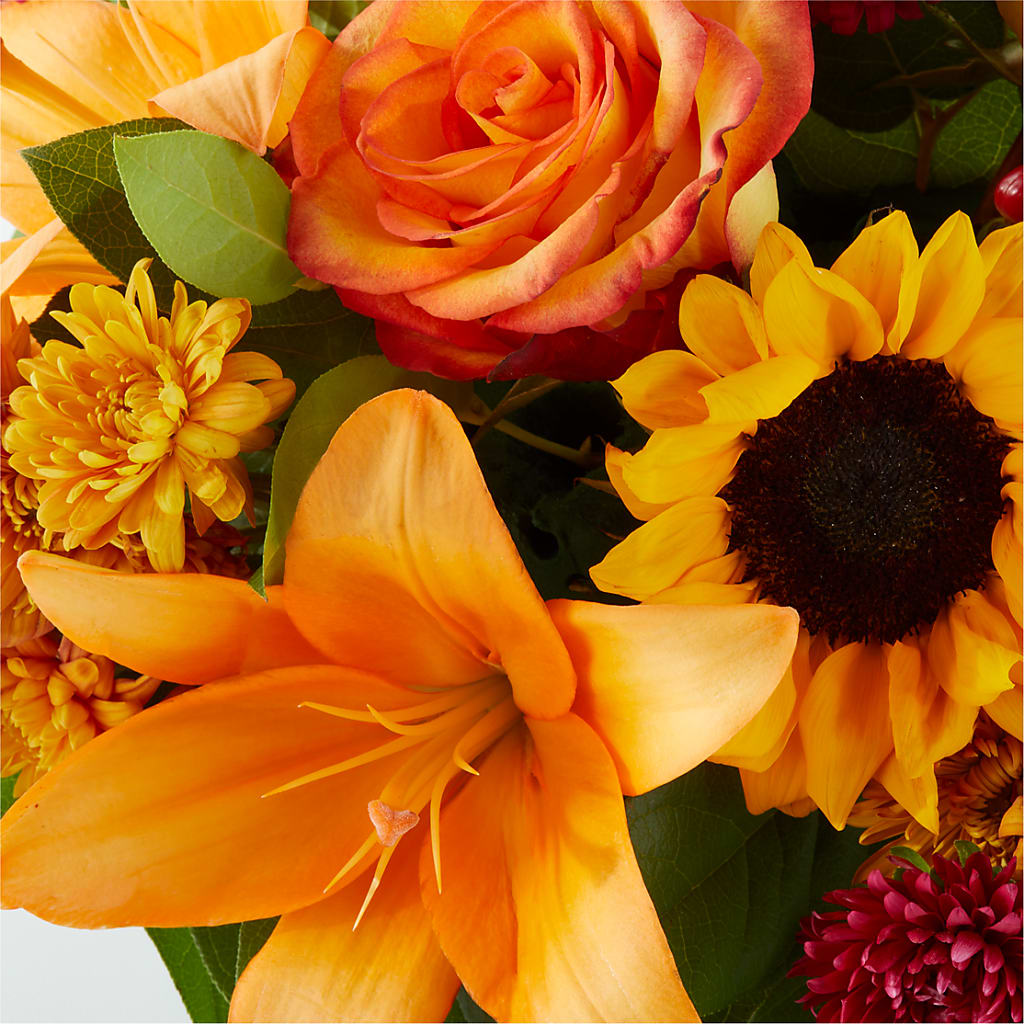 Grateful Centerpiece – T BEARS FLORIST & GIFTS, Columbus OH
