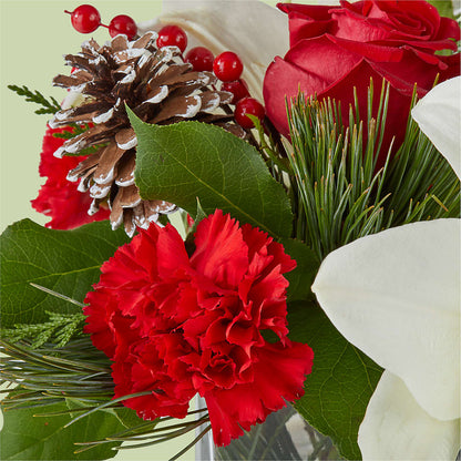Glistening Icicles Bouquet – T BEARS FLORIST & GIFTS, Columbus OH
