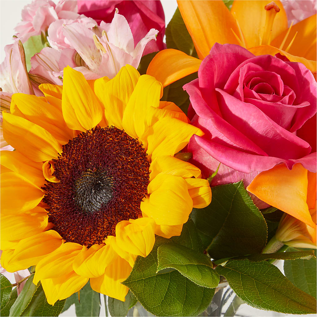 In Full Swing Bouquet – T BEARS FLORIST & GIFTS, Columbus OH