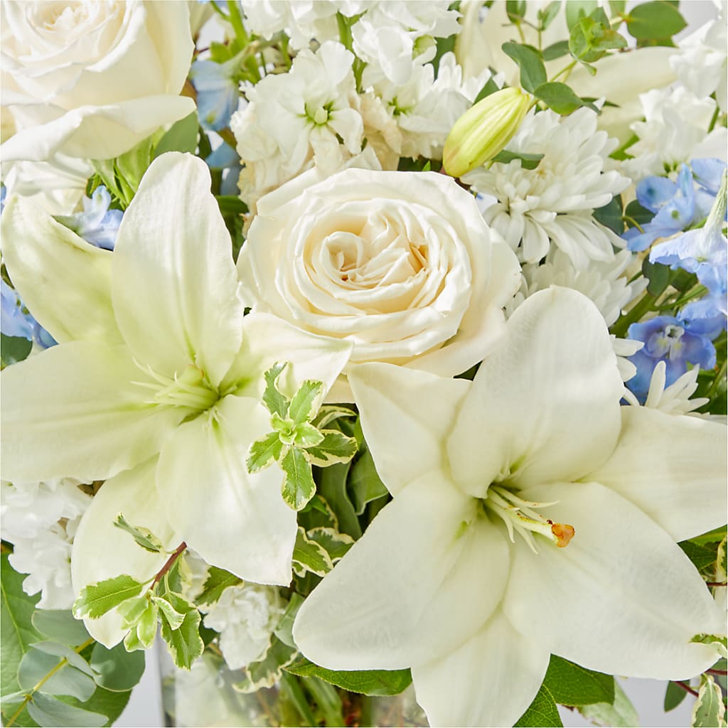 Peace of Mind Bouquet – T BEARS FLORIST & GIFTS, Columbus OH