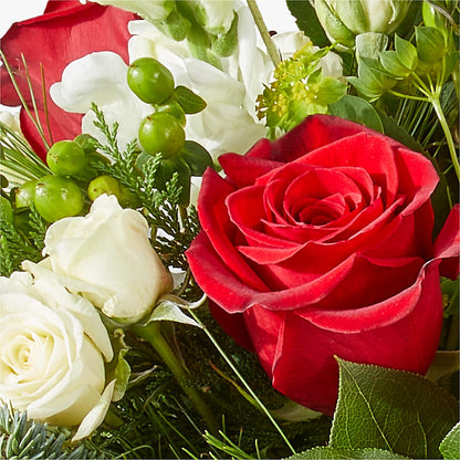 Deck the Halls Bouquet – T BEARS FLORIST & GIFTS, Columbus OH