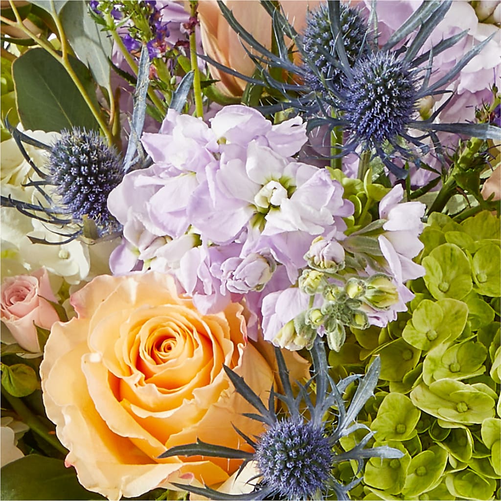 Porch Swing Bouquet – T BEARS FLORIST & GIFTS, Columbus OH