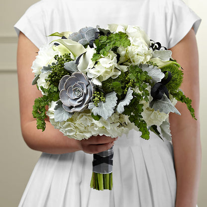 Sweet Innocence Bouquet – T BEARS FLORIST & GIFTS, Columbus OH