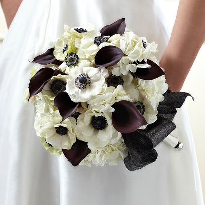 To Have and To Hold Bouquet – T BEARS FLORIST & GIFTS, Columbus OH
