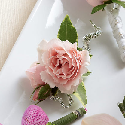 Pink Spray Rose Boutonniere – T BEARS FLORIST & GIFTS, Columbus OH